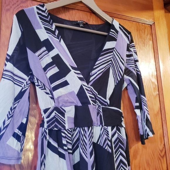 Express Blouse - Picture 3 of 3